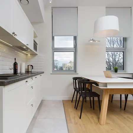 Aparthotel Riverside Cracow 4*