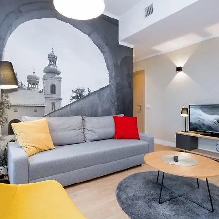 Riverside Cracow 아파트호텔 4*