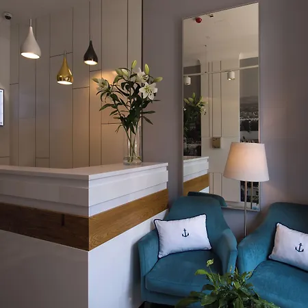 Aparthotel Riverside Cracow 4*