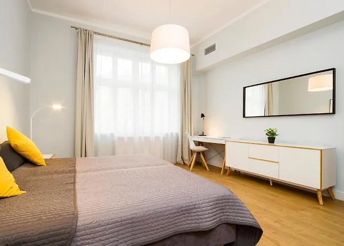 アパートホテル Riverside Cracow 4*