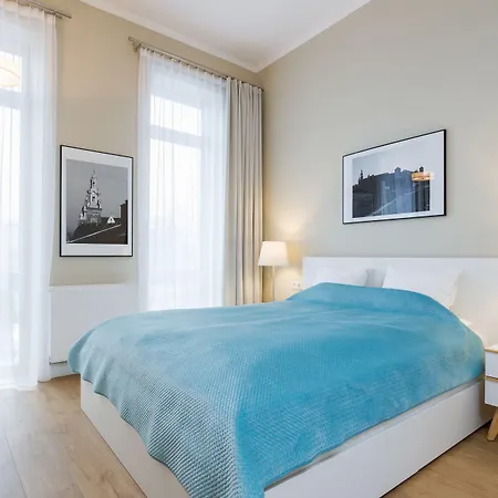 شقة فندقية Riverside Cracow 4*